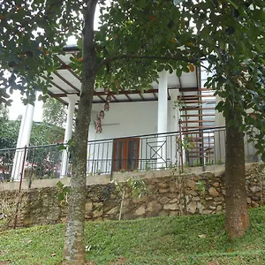 Lavender Hills Hotel Kandy